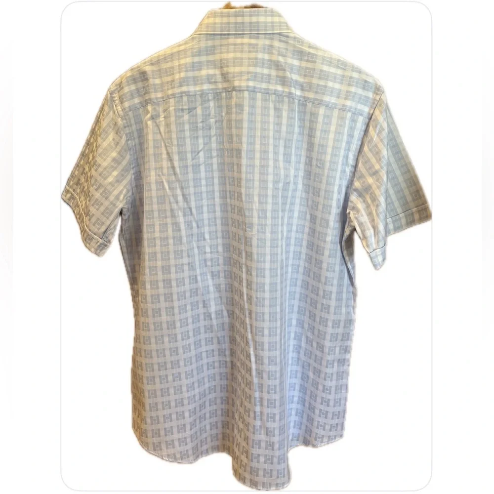 Bugatchi NWOT Shaped Fit Blue & White Stripes Short Sleeves Button Down Shirt L - Picture 2 of 9